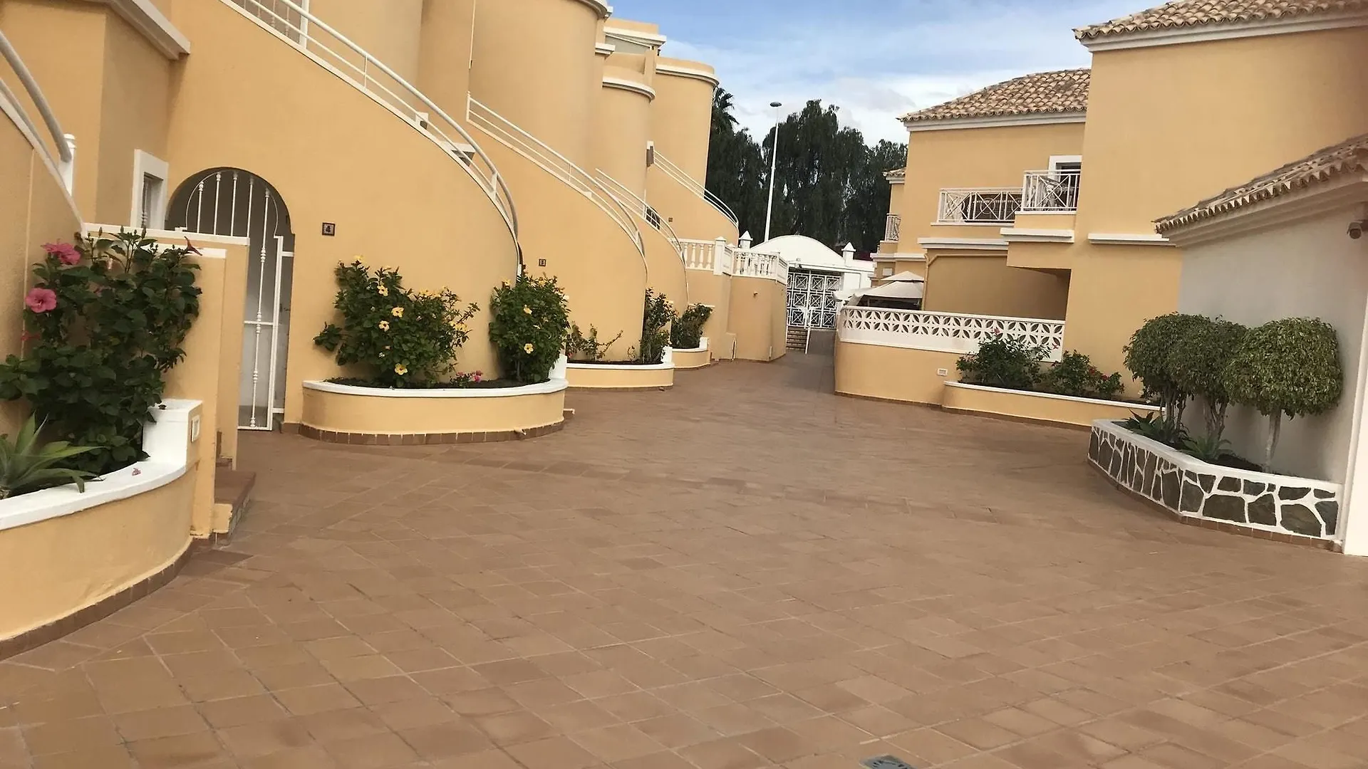 Apartment With 2 Bedrooms In Costa Adeje, With Pool Access And Balcony