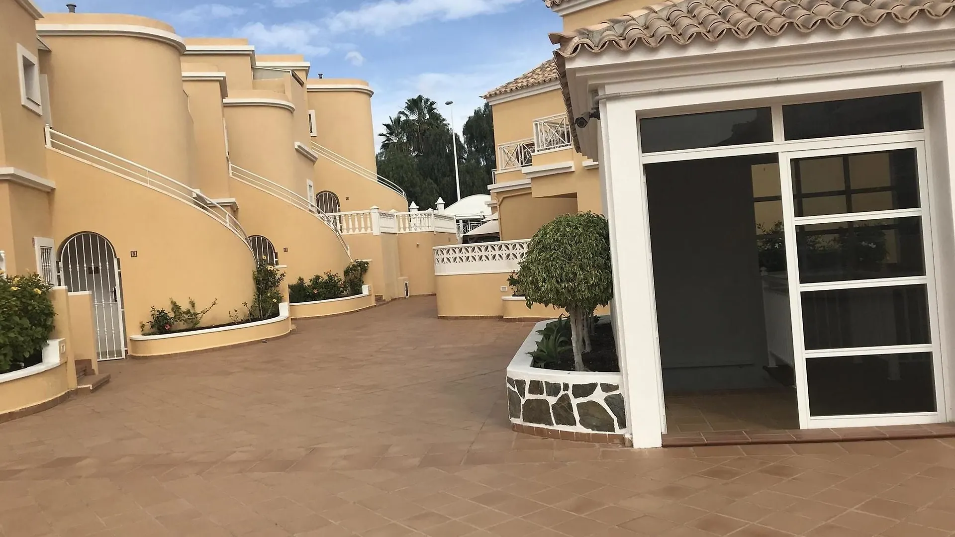 Apartment With 2 Bedrooms In Costa Adeje, With Pool Access And Balcony Spanyolország